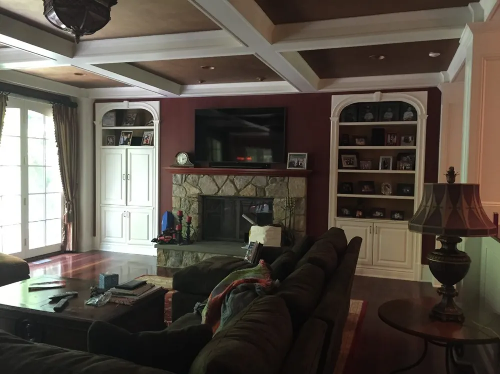 Photo Gallery Wall Stars in Stylish New Family Room