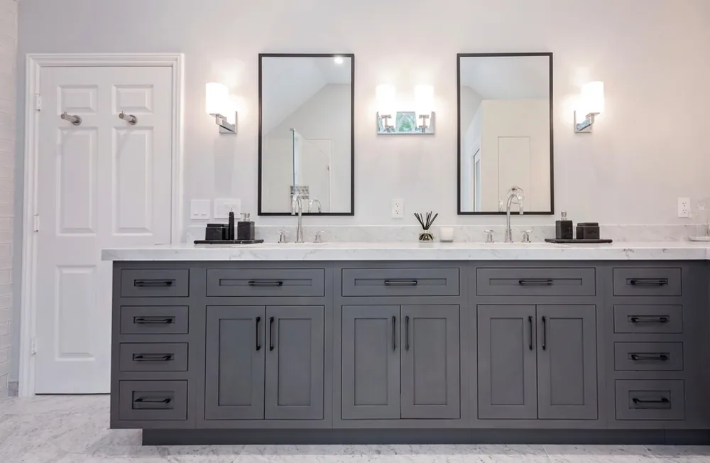 Bowdoin Street Master Bath / Pacific Palisades, CA