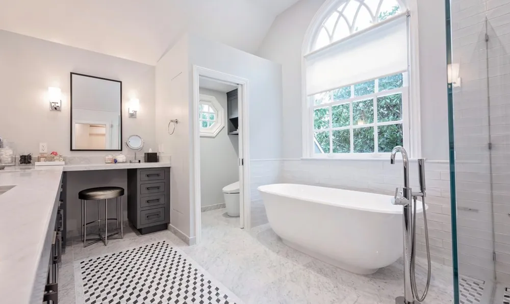 Bowdoin Street Master Bath / Pacific Palisades, CA