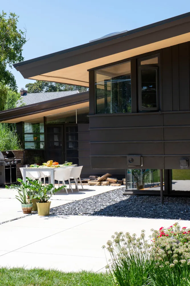 Patio Mid-Century - Racine