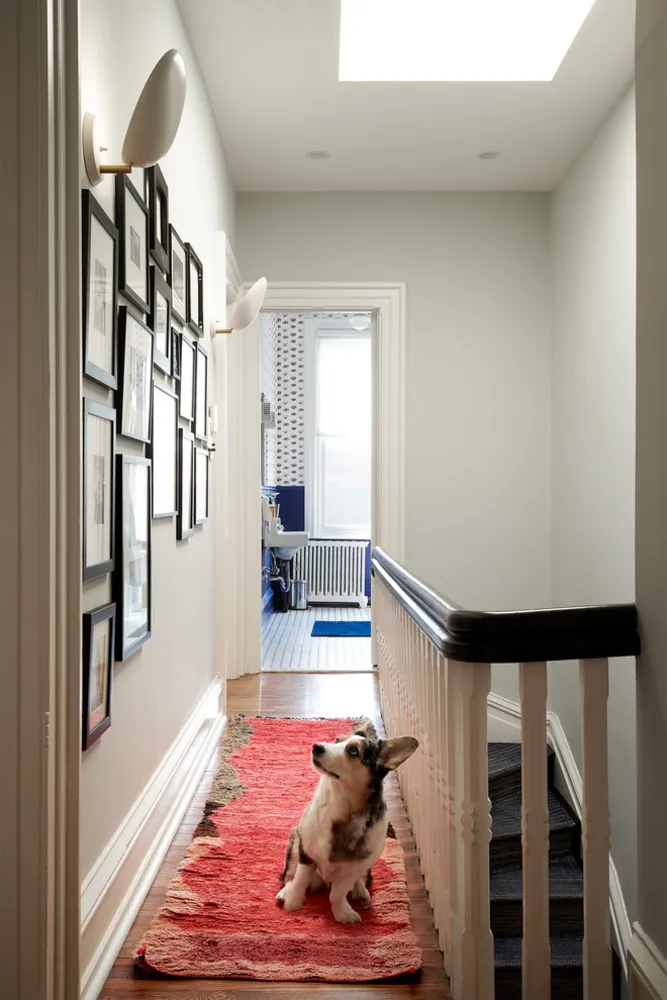 EIN SEHR LEBENDIGER VIKTORIANISCHER