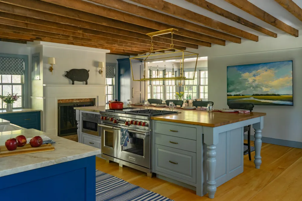 1785 Reverend John Mottey House - Center Farm