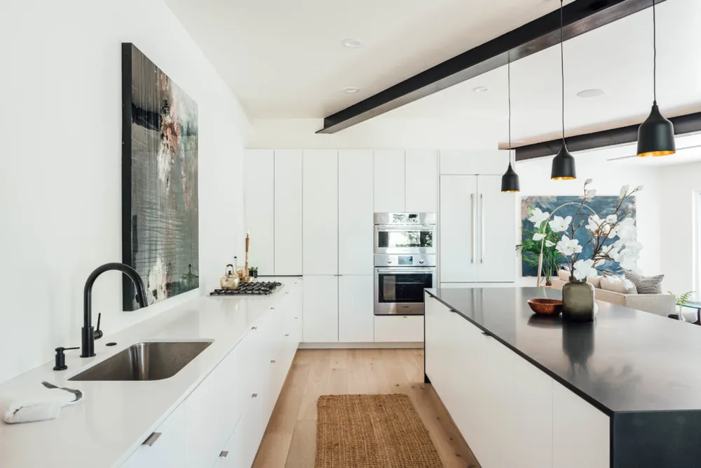 Servista Tour: Passiivitalo jyrkällä ja lumisella paikalla