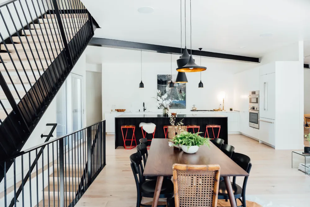 Servista Tour: Passiivitalo jyrkällä ja lumisella paikalla