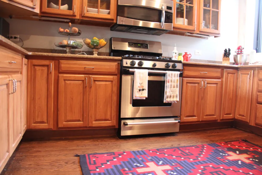 My Servista: Ravenswood Condo