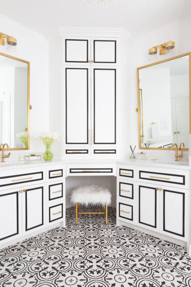 Modern Family Remodel The Woodlands