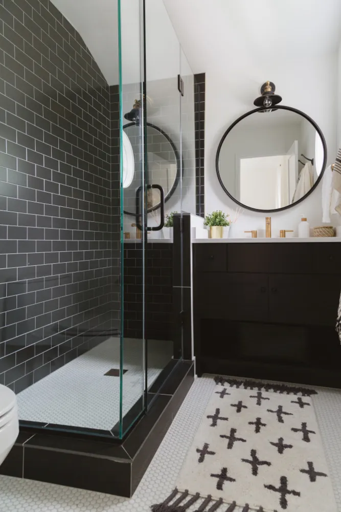 My Servista: gemoderniseerd Tudor-geïnspireerd familiehuis in Chicago