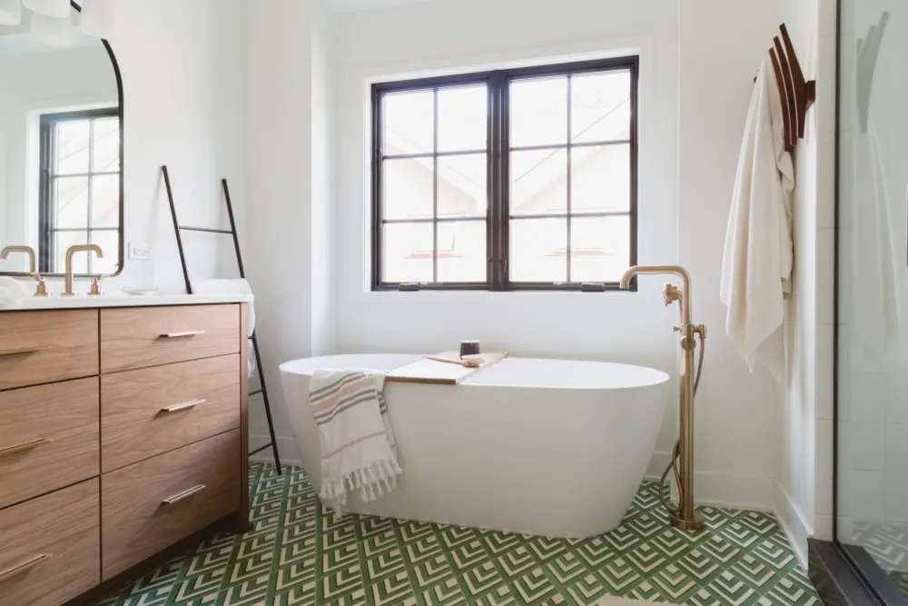 My Servista: casa di famiglia modernizzata ispirata ai Tudor a Chicago