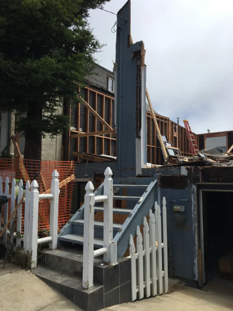 "Çatıyı Yükselt" Çağdaş Kır Evi, Önce