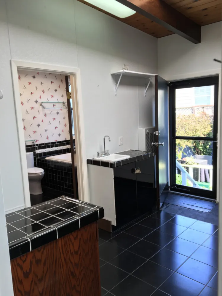 "Çatıyı Yükselt" Çağdaş Kır Evi