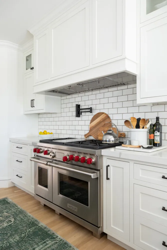 Moderni maalaistalo Remodel