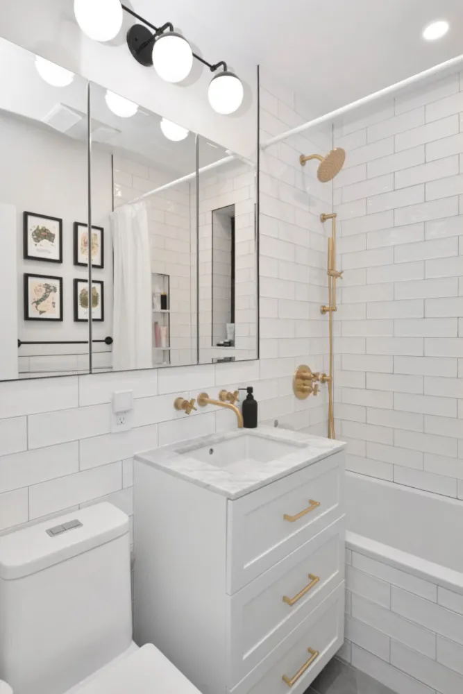 210 W 21St. Street