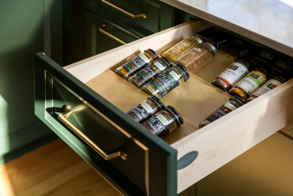 Cherokee Triangle Kitchen