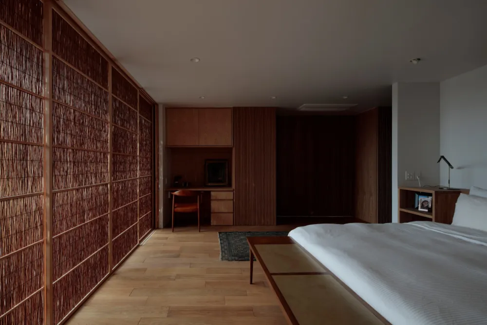 寝室（簀戸状態時）