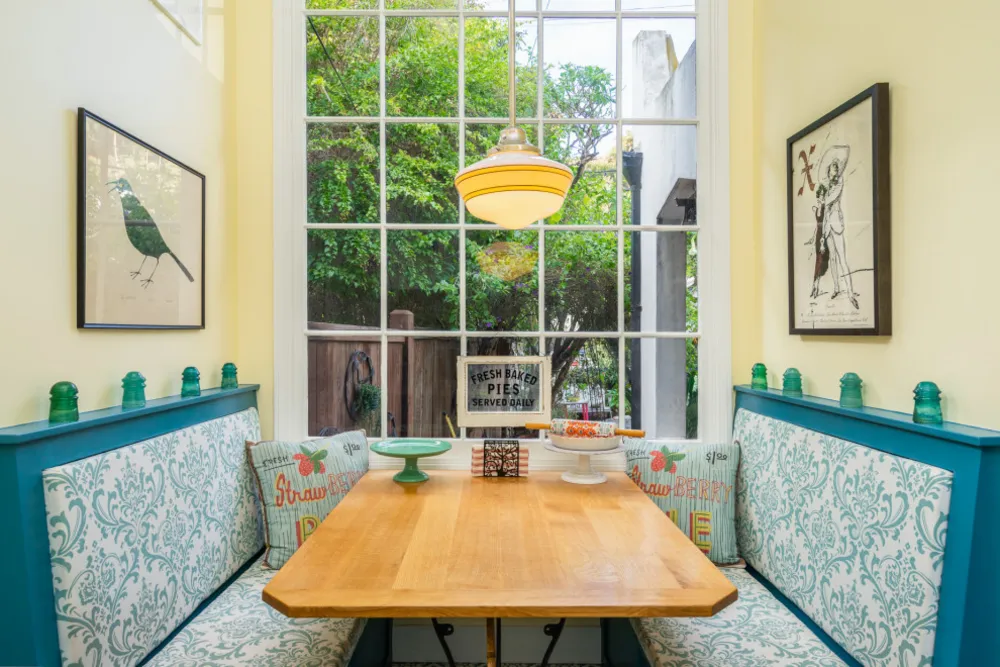 Beachwood Canyon Cuisine