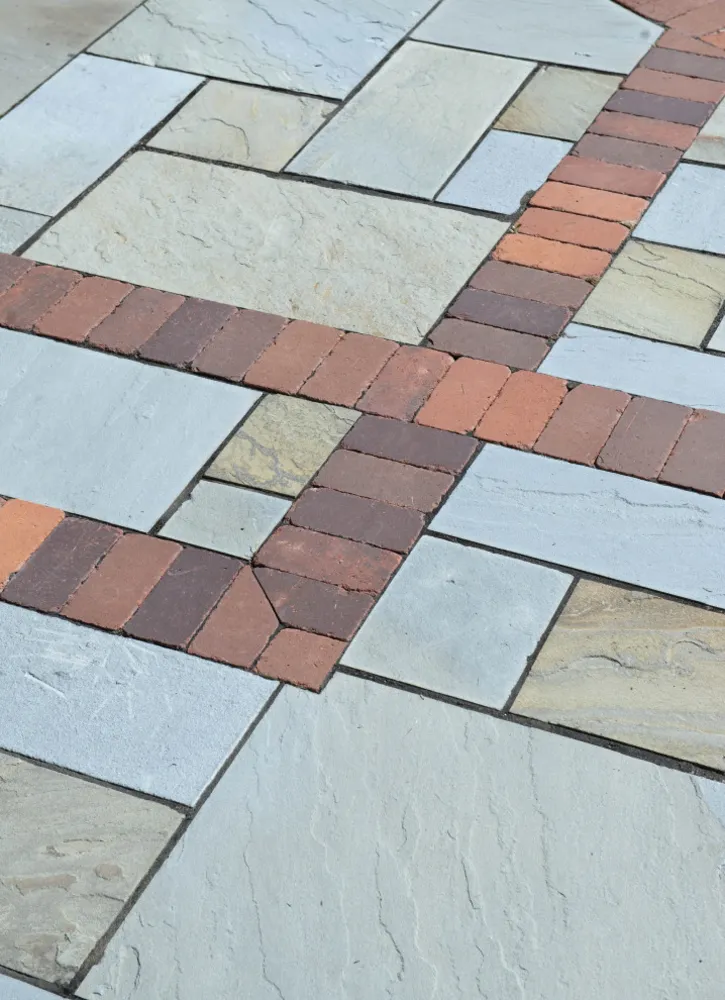 Farma Bluestone and Brick - Hawthorn Woods, IL