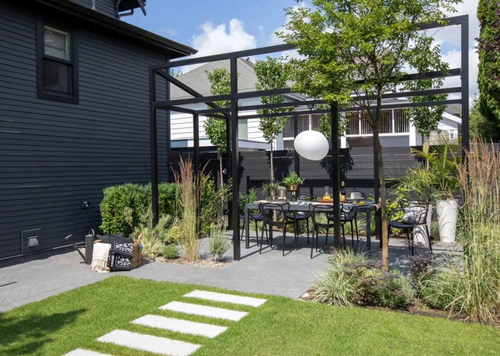 Pine Street Transitional