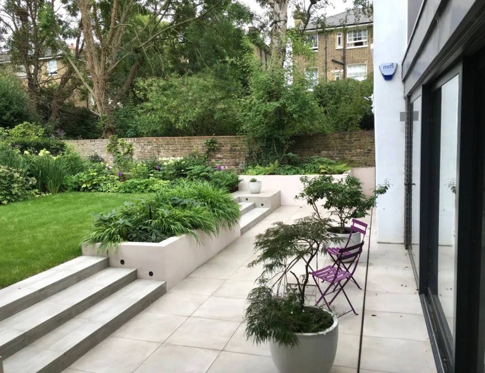 Сад Джоанн Бернштейн