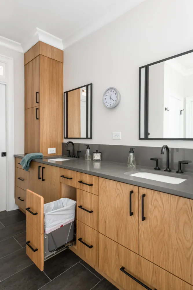 Tik Duş Zeminli Ebeveyn Banyosu