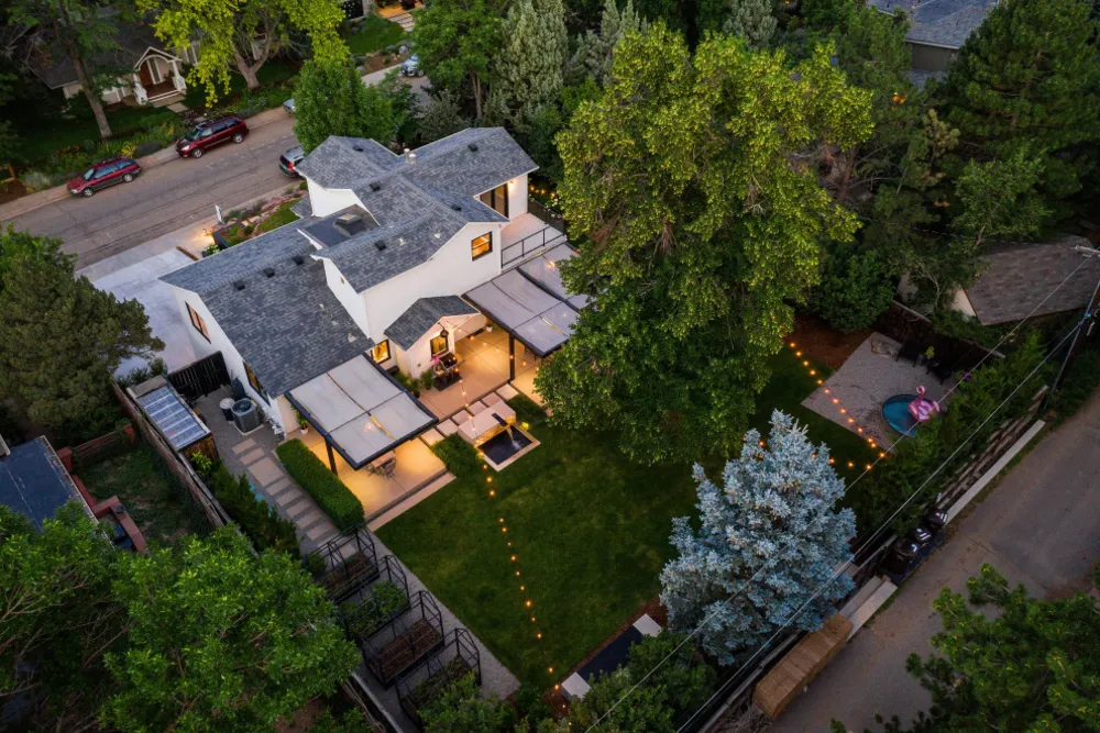 Четвертая улица