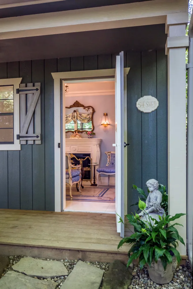 She Shed "La Petite Maison"