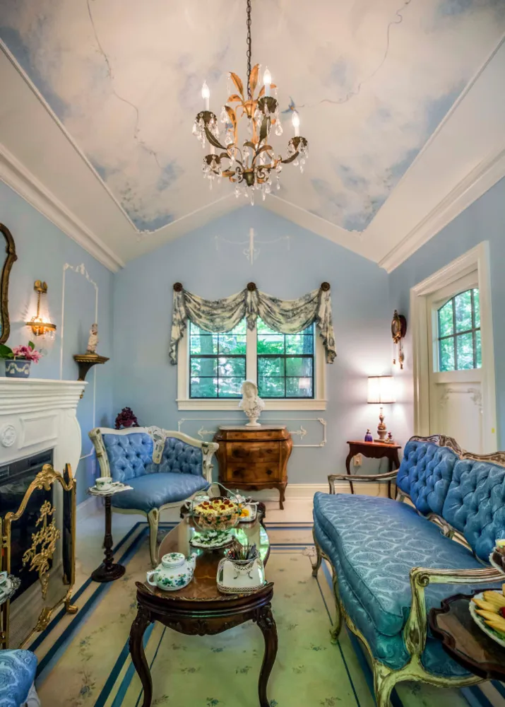 She Shed "La Petite Maison"