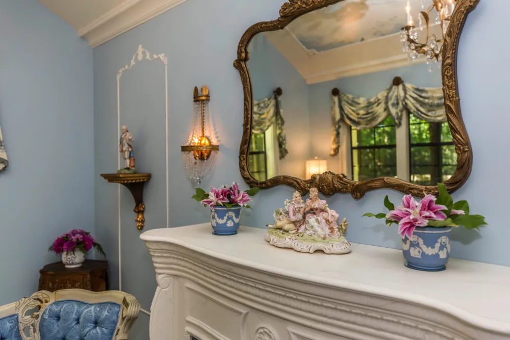 She Shed "La Petite Maison"