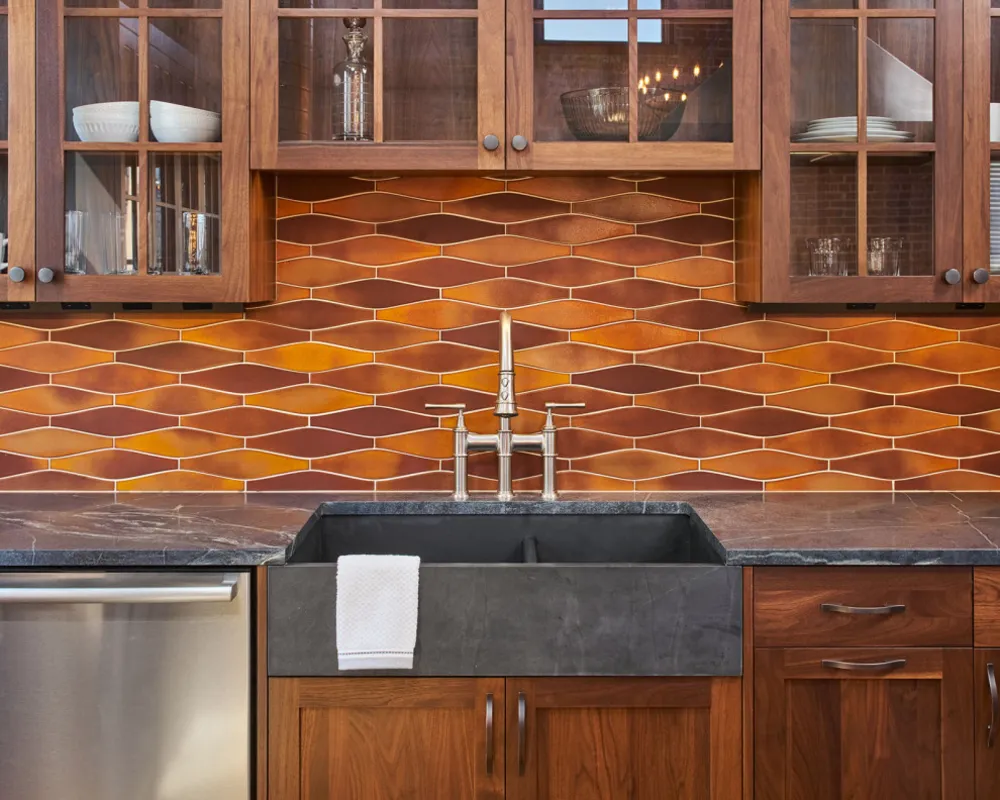 Industrielt loftkjøkken og masterbad