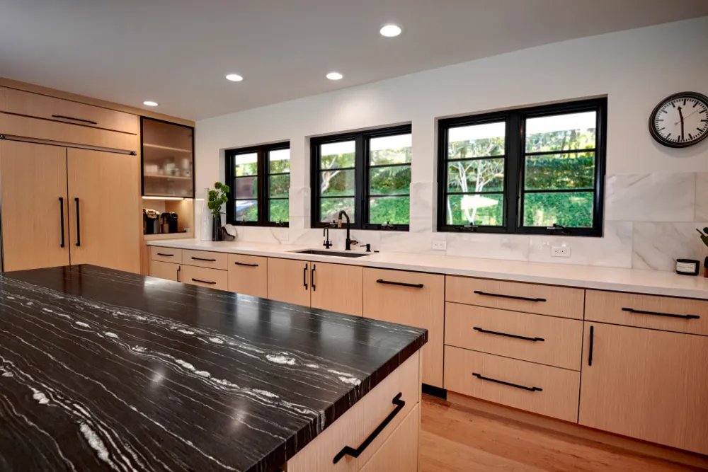 Remodelación del hogar con un toque artístico moderno