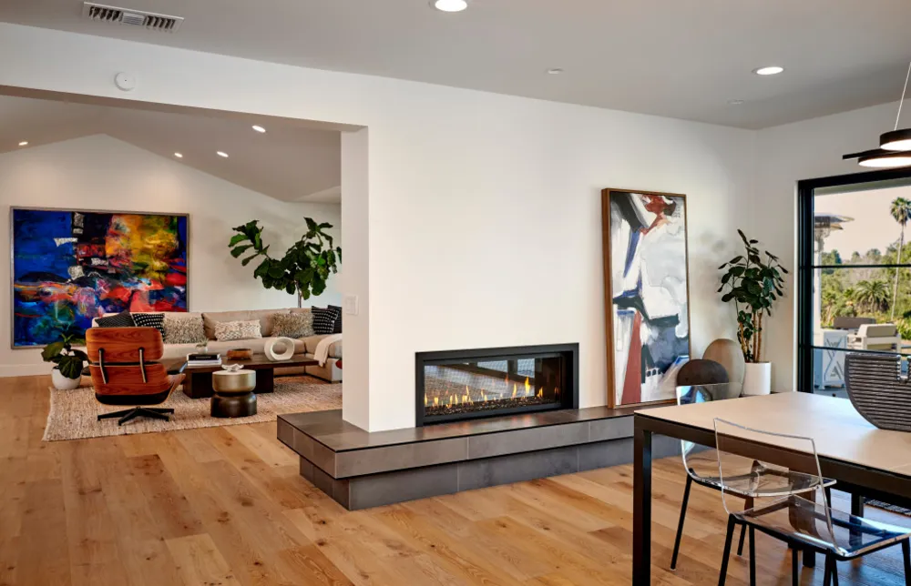 Remodelación de la casa con un toque artístico moderno