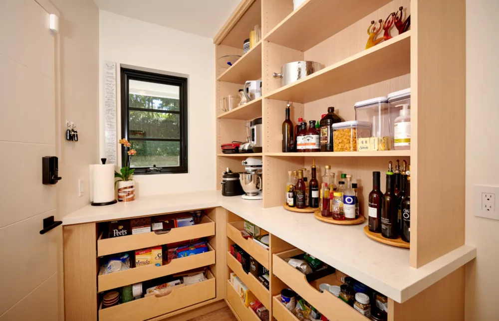 Remodelación del hogar con un toque artístico moderno