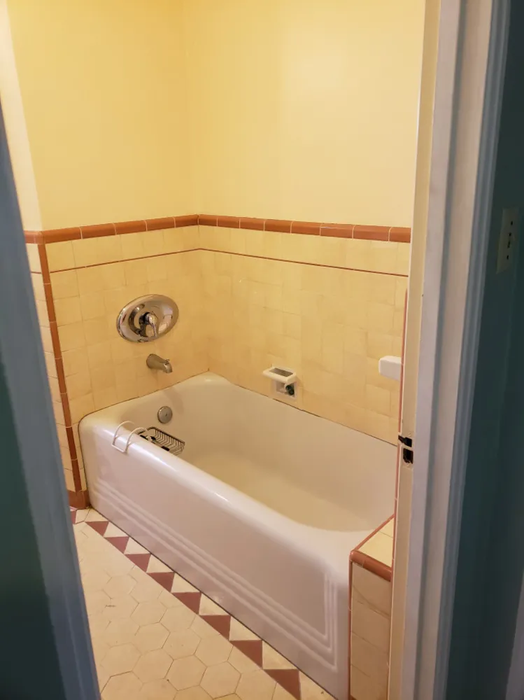 Viikon kylpyhuone: Tamara