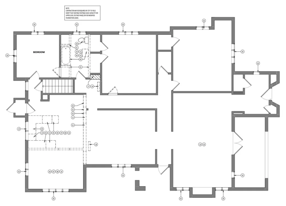 Suunnittelija uudistaa keittiön omassa Tudor Revival -kodissaan