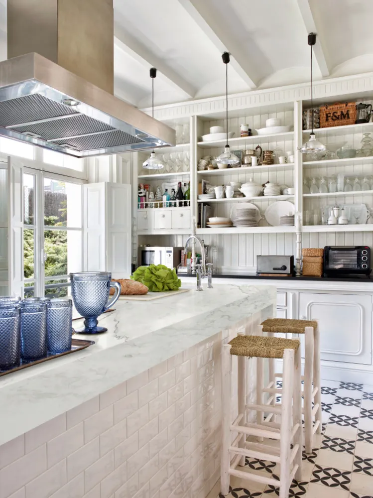 Corian'dan Antik Mermer