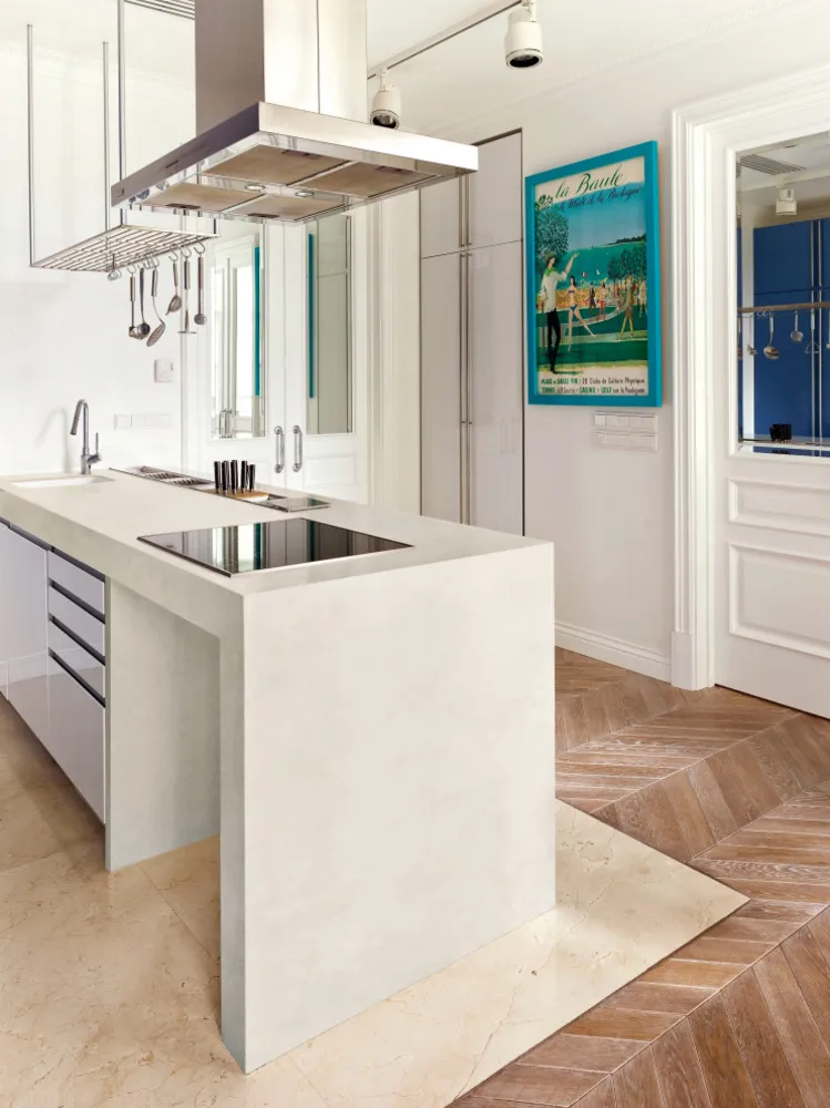 Alabastcement från Corian