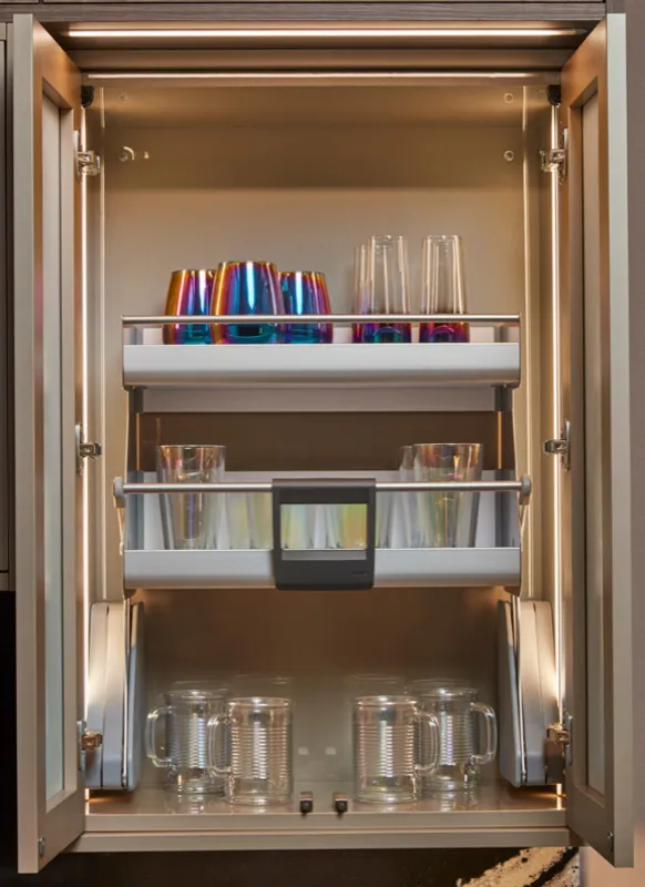 Wellborn Dolap depolama aşağı çekme