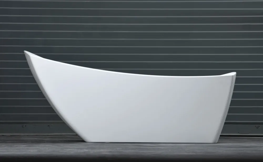 Hastings Bath and Tile 60-calowa wanna