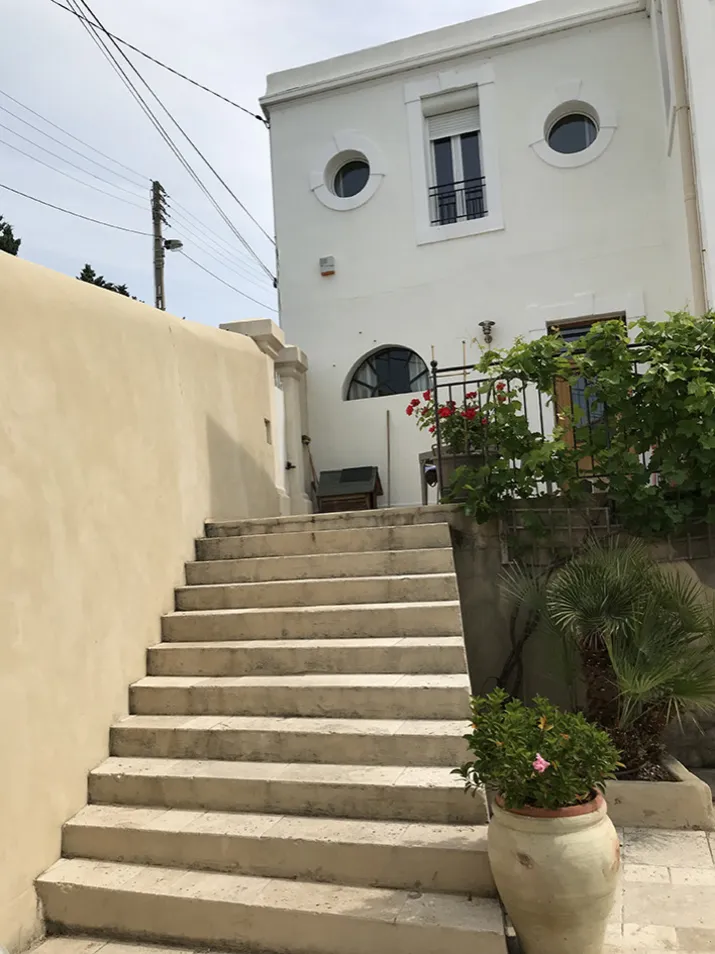 Avant/Après : Une villa à Marseille 7e