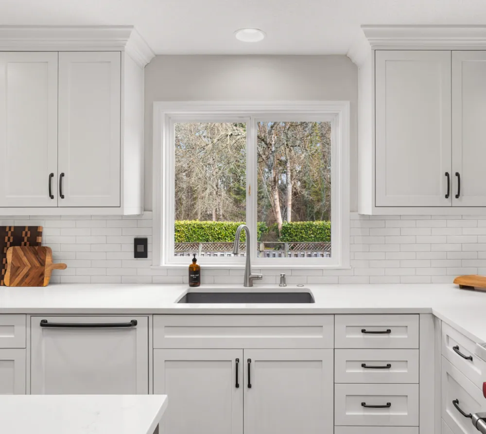 Tualatin Light & Airy