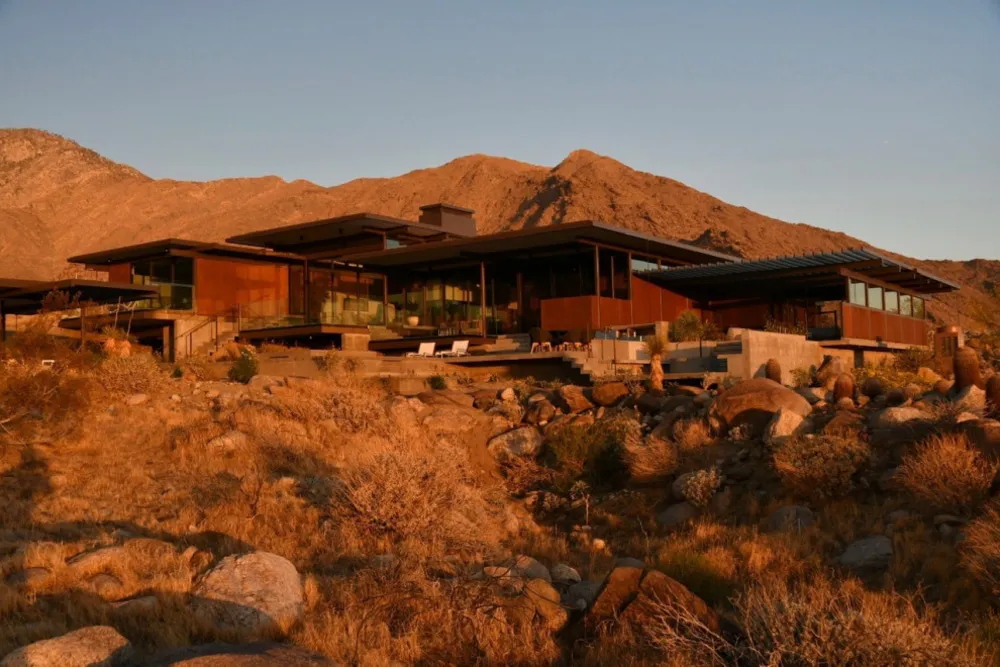 Dílo architekta Raye Kappea debutuje v kalifornské poušti