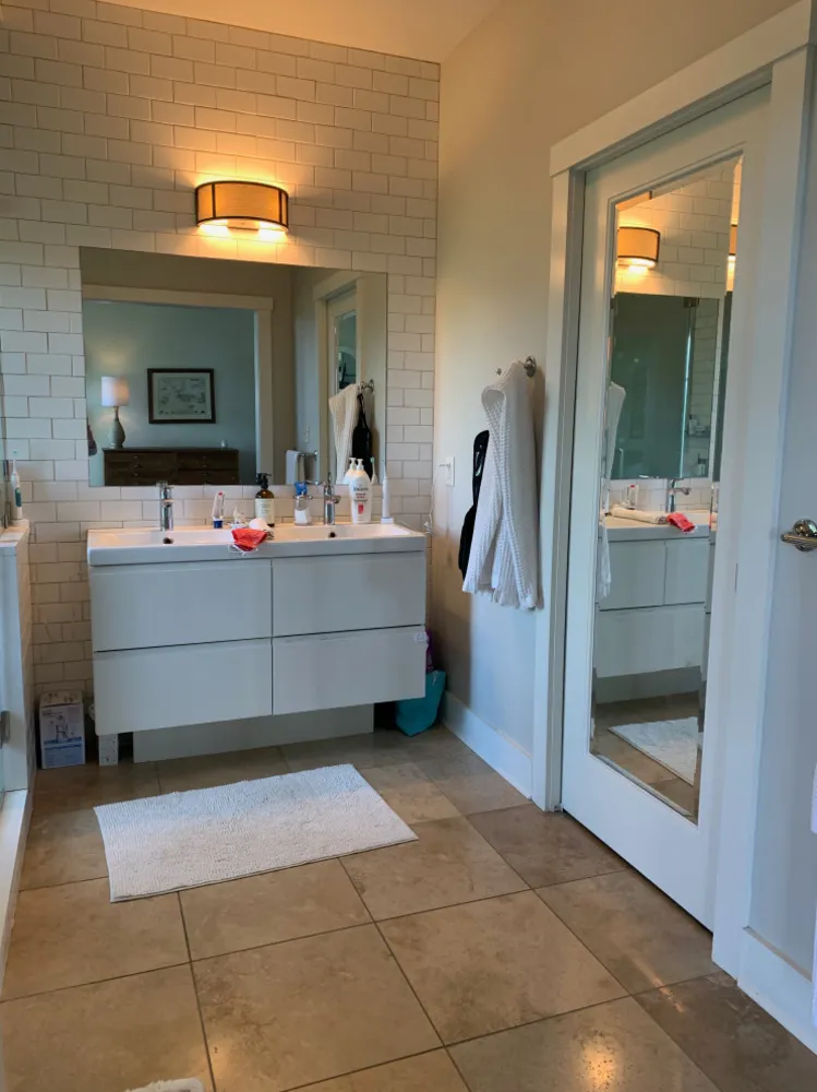 Spa-badrum på bergstoppen