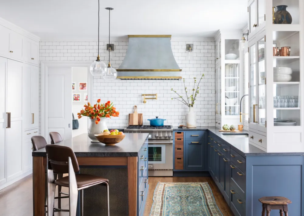 Juhlat ovat talossamme