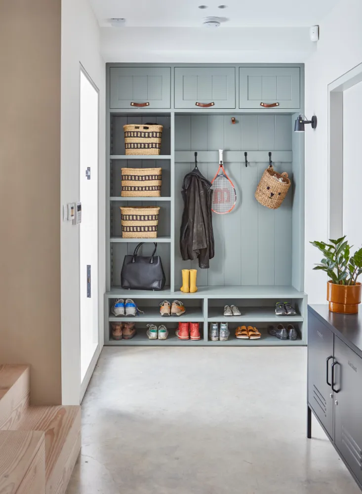 Kellarin takalaajennus ja täydellinen kunnostus