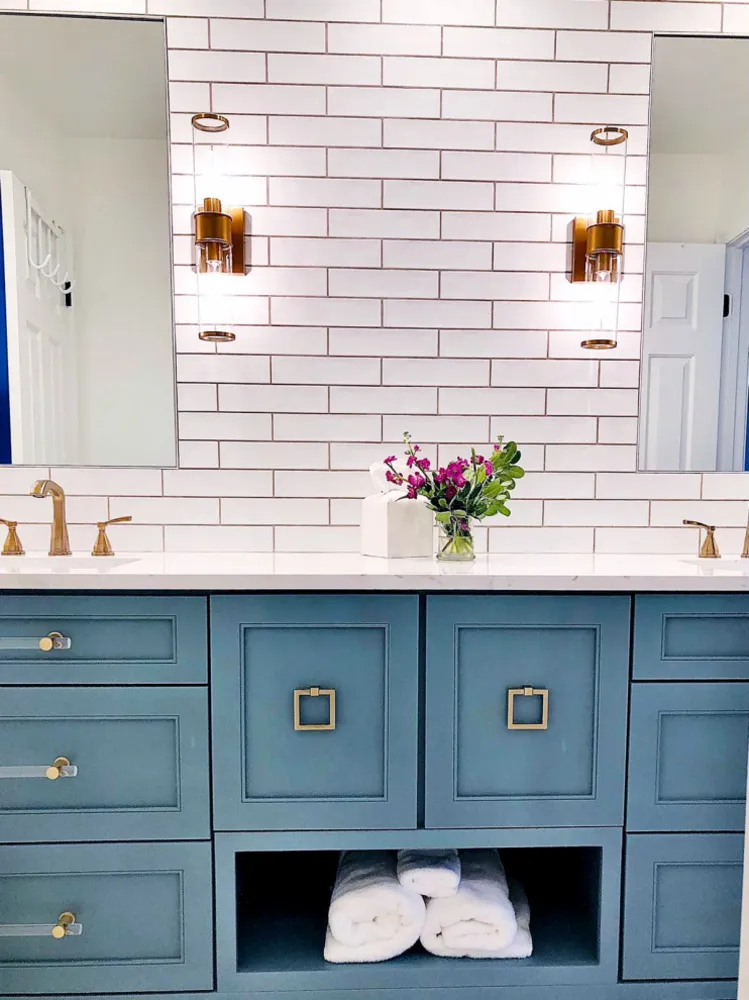 Jack & Jill Bath