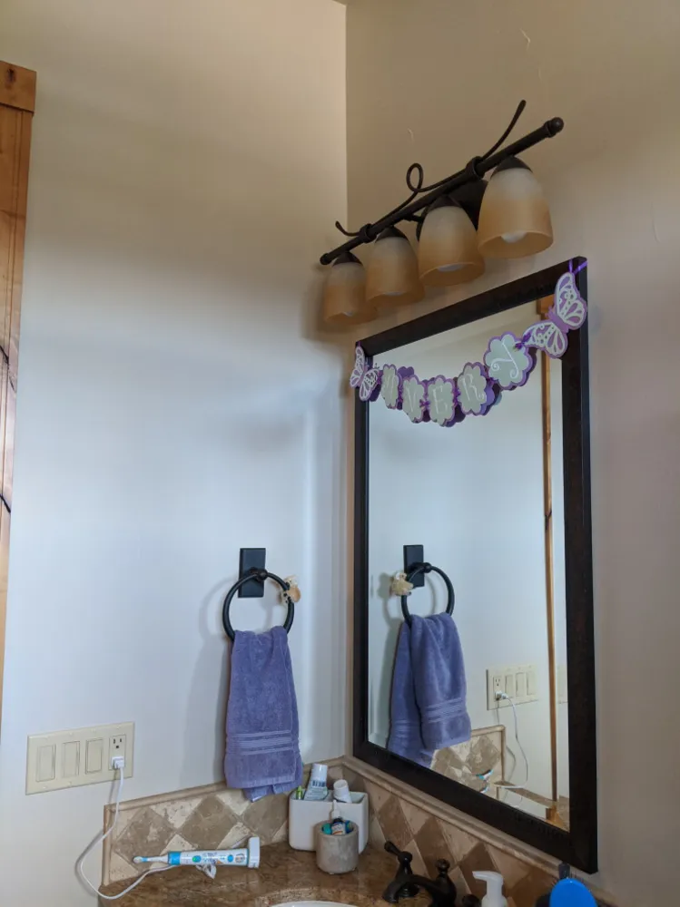 Koupelna týdne: Osvěžení vyrůstat s mladou dívkou