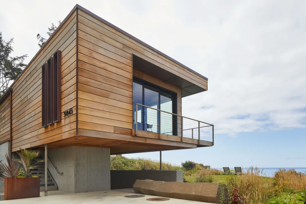 Falcon Cove Residence