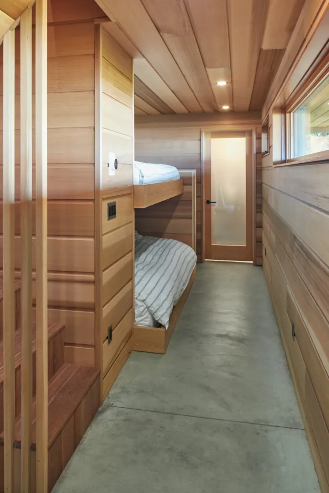 Falcon Cove Residence