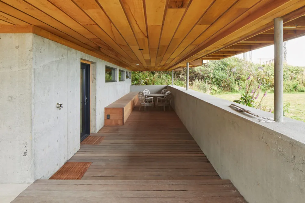 Falcon Cove Residence