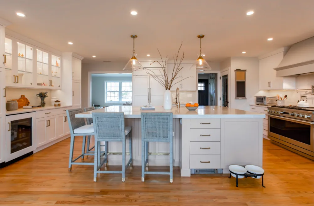 Renovovaná kuchyně v Rye Brook, NY