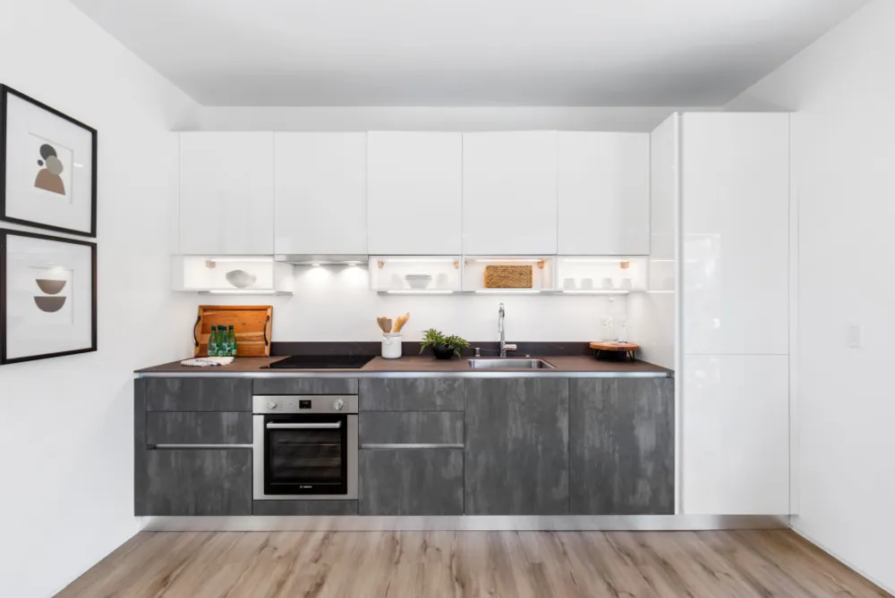 Lowell, Redwood City